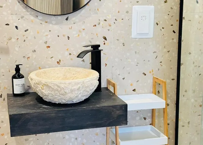 Valley Crest Apartment